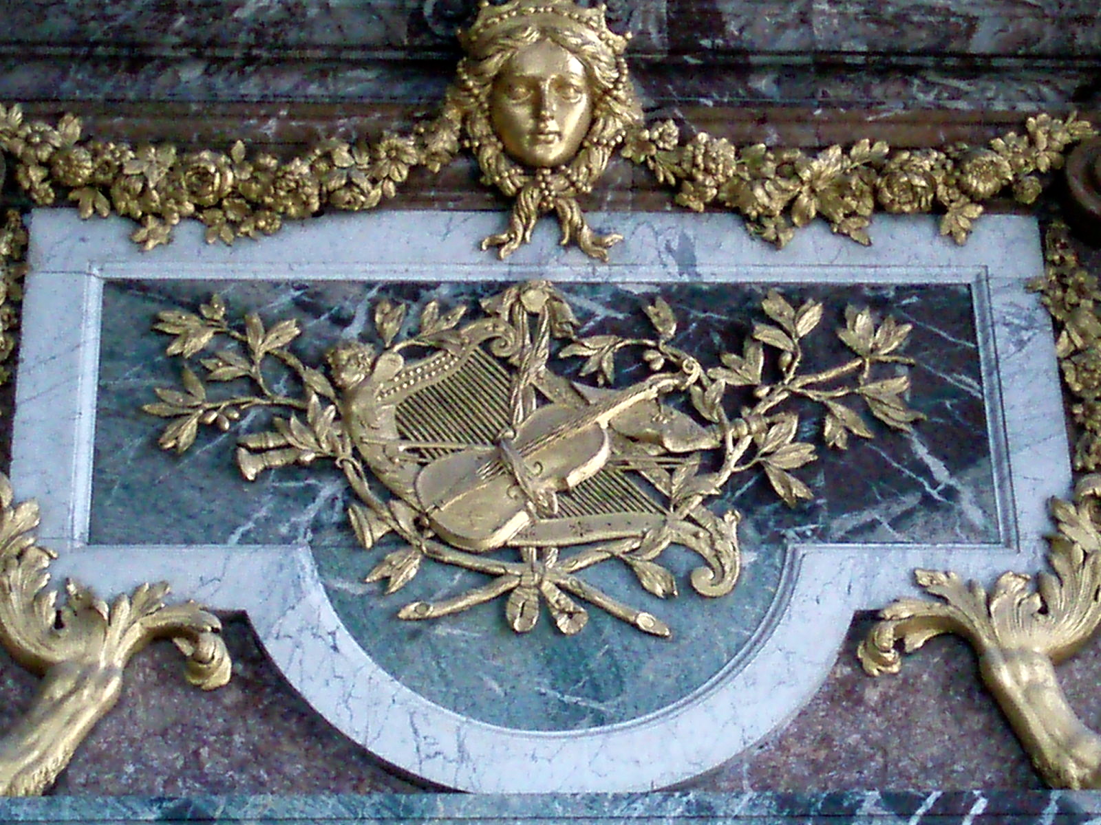 Placa musical Versalles